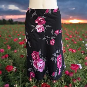 nine & company vintage rose print skirt